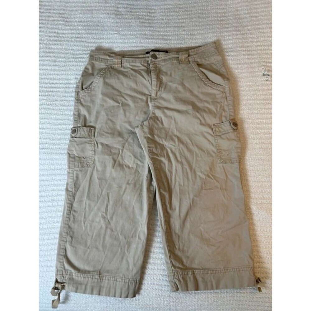 Gloria Vanderbilt women khaki cargo capri short pants Y2K cropped mid calf 12